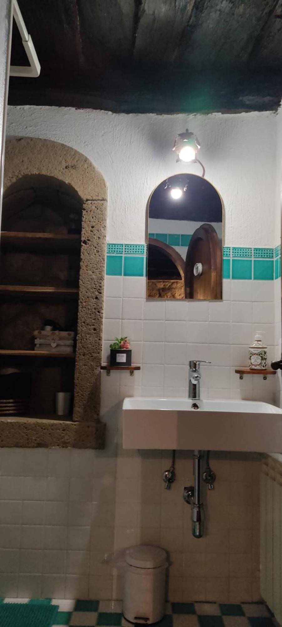 La Chascona Di Farnese Casa Di Tufo Nel Borgo Apartment Exterior foto